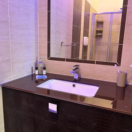 Elisabet Apartament Neapol