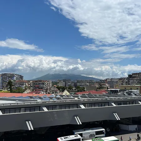 Elisabet Daire Napoli